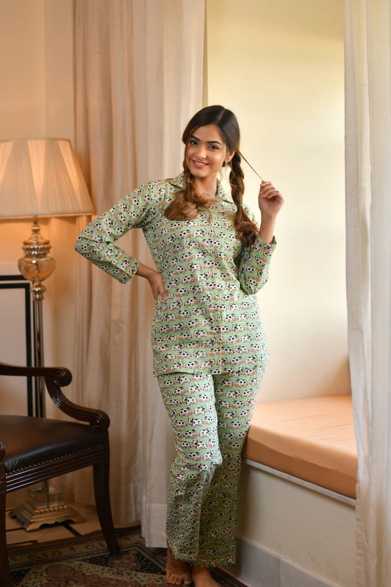 A Sleep Right And Tight Cotton Unstitched Night Suit