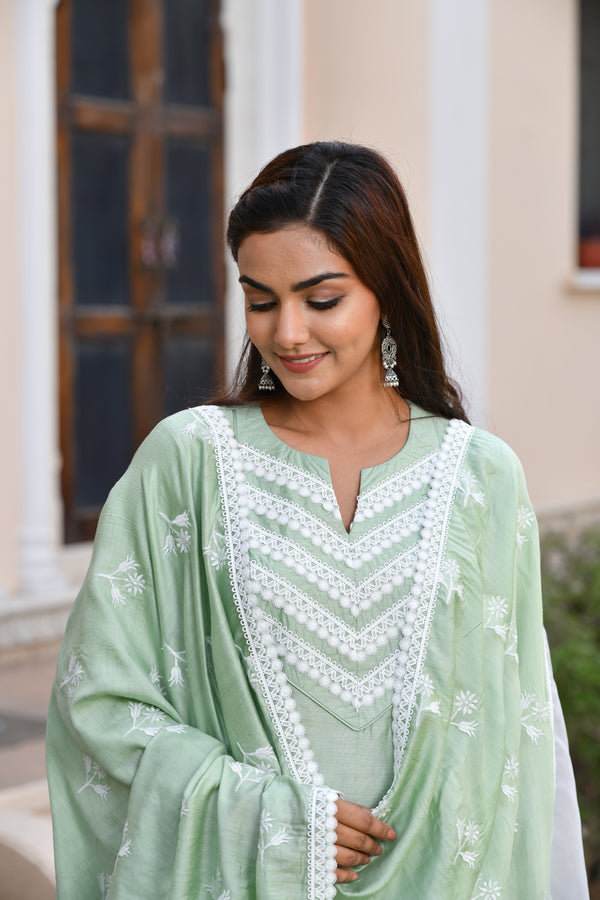 Gorgeous Green Silk Suit set with Lace detail & Embroidered Dupatta