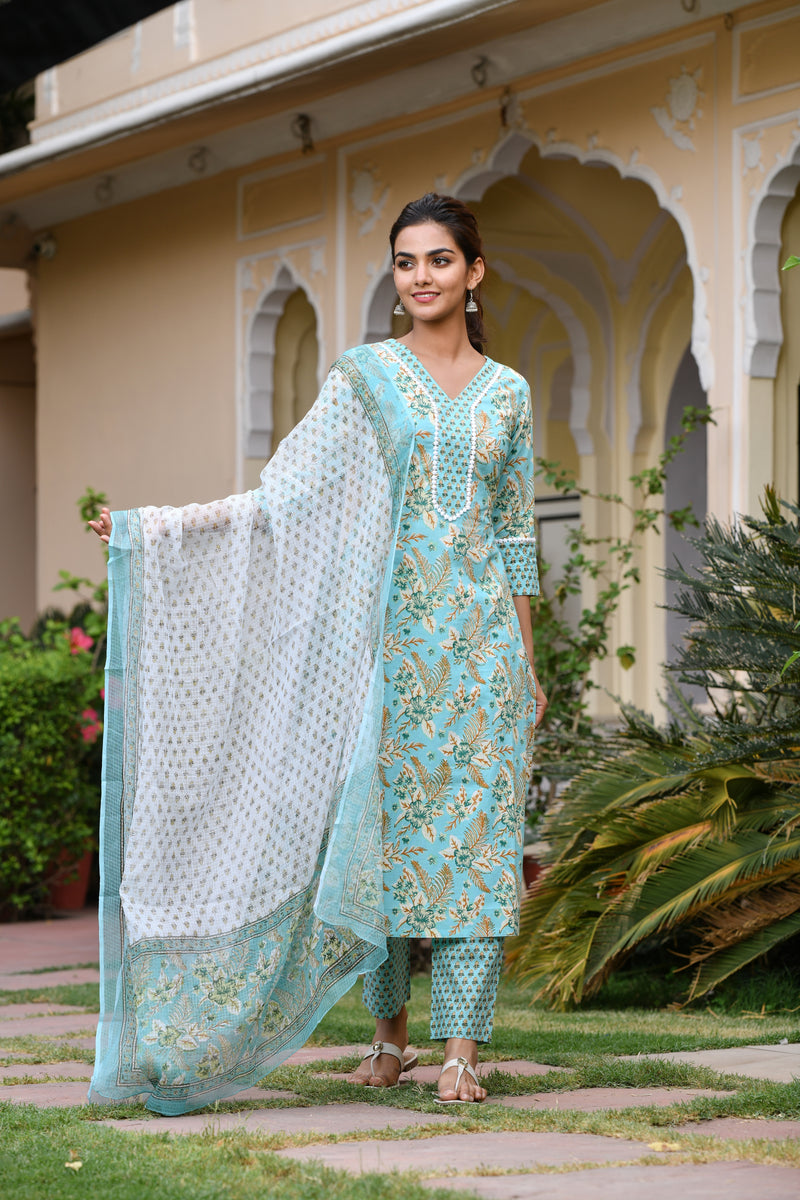 Arctic Blue Cotton Suit Set With Minimal Lace Detail And Kotadoria Dupatta