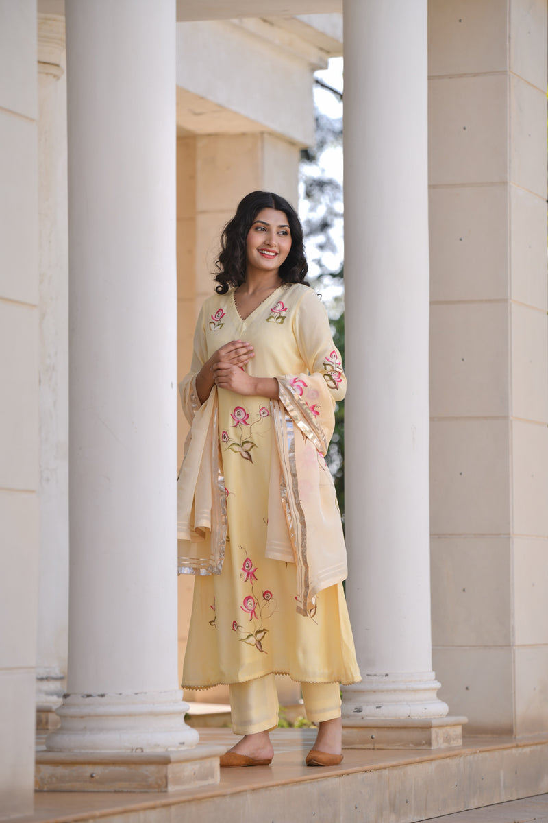 Chic Gota Detail A- Line Silk Suit Set