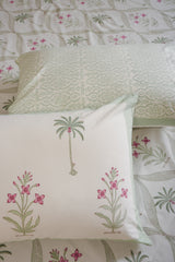 Sleep In Style Pure Handblock Cotton King Size Bedsheet