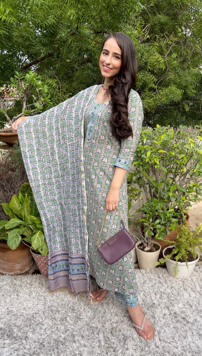 Grey Floral And Gota Handblock Cotton Suit Set With Chanderi Silk Dupatta