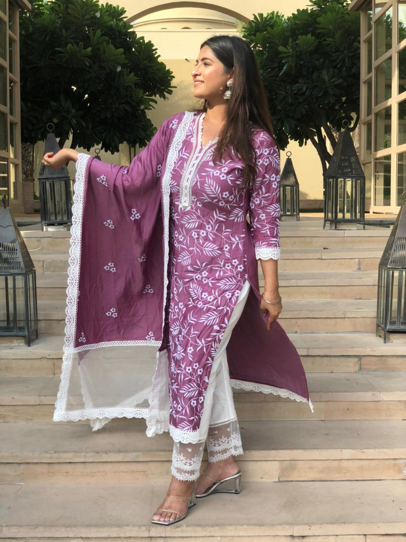 Plum White Lace Emroidered Silk Suit Set